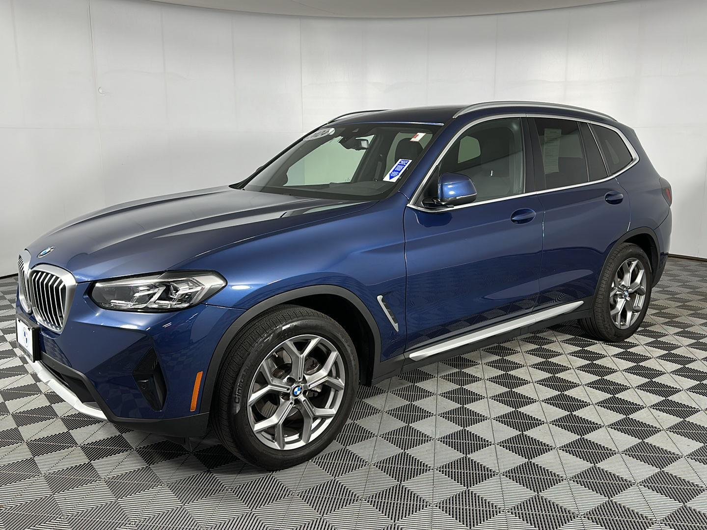 Certified Used 2024 Phytonic Blue Metallic BMW xDrive30i image 10