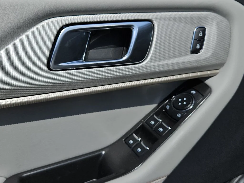 2026 Ford Explorer Active - Photo 26