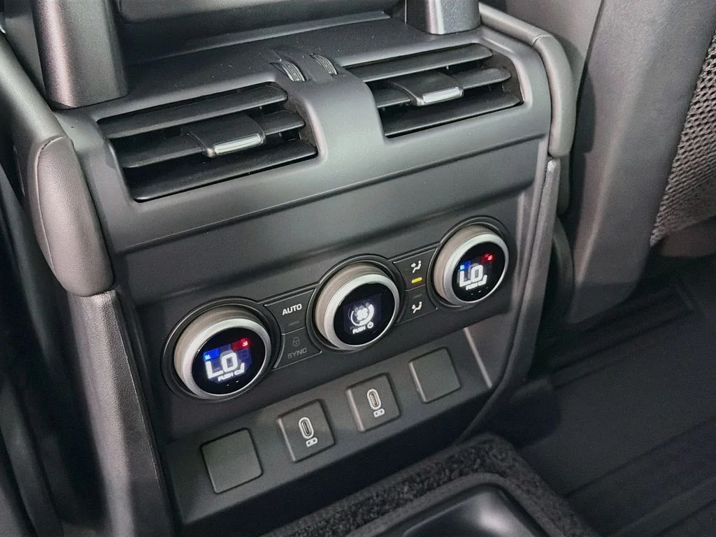 New 2026 Borasco Grey Land Rover X-Dynamic SE image 27
