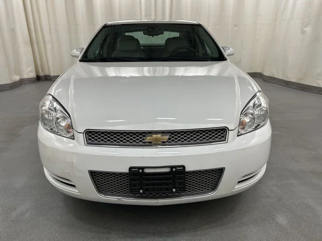 Used 2015 White Chevrolet LT image 18