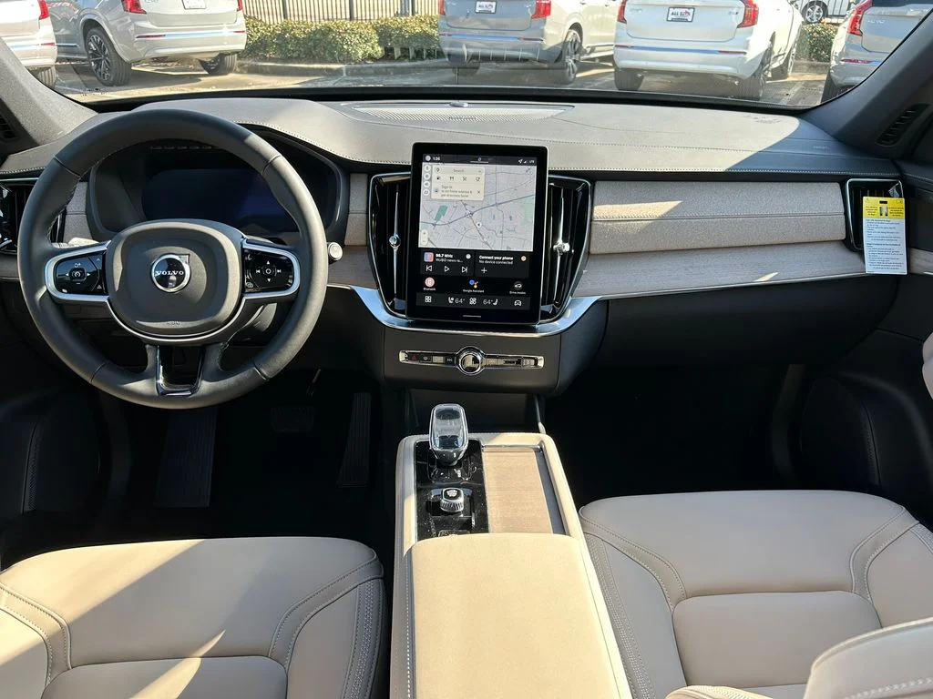 2026 Volvo XC90 Plus - Photo 23