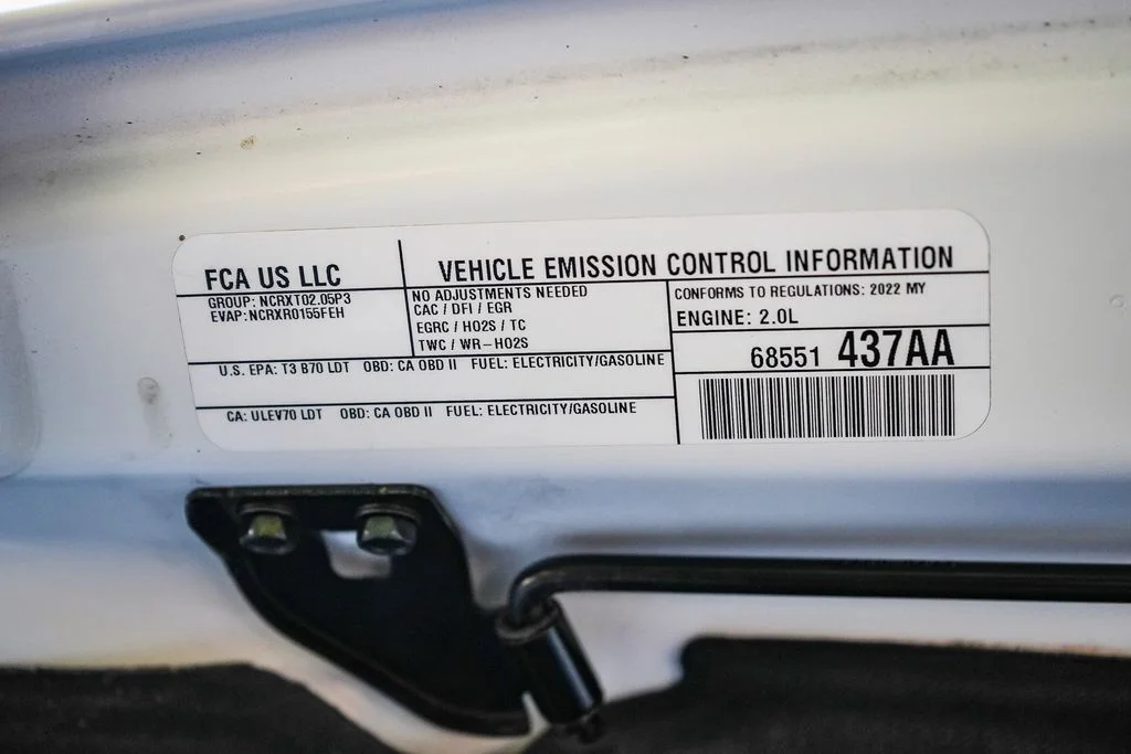 Used 2022 White Jeep Unlimited Rubicon 4xe image 25