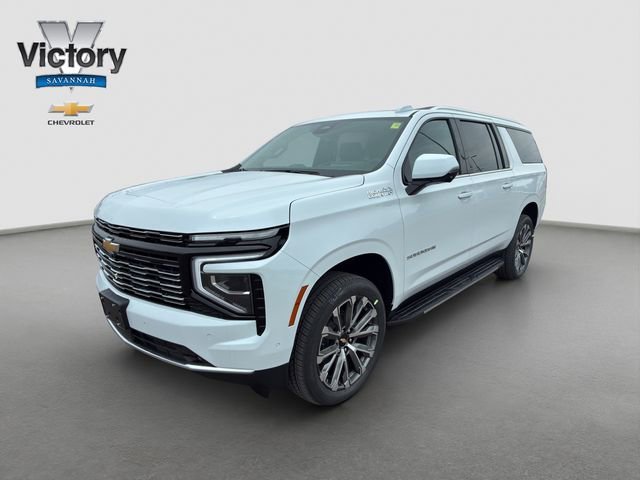 New 2026 Polar White Tricoat Chevrolet High Country image 3