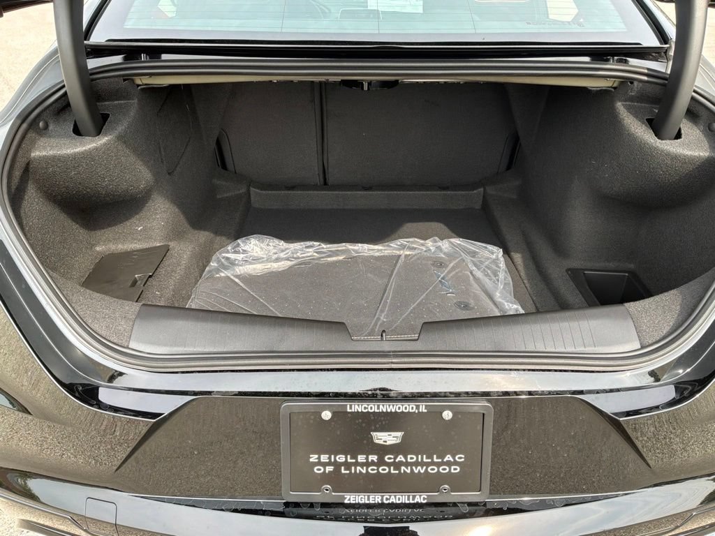 2026 Cadillac CT4 V-Series - Photo 33