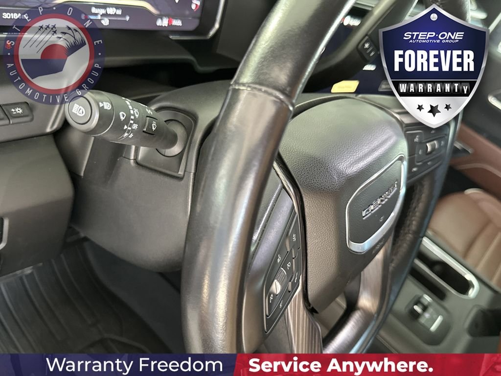 Used 2024 Black GMC Denali Ultimate image 20