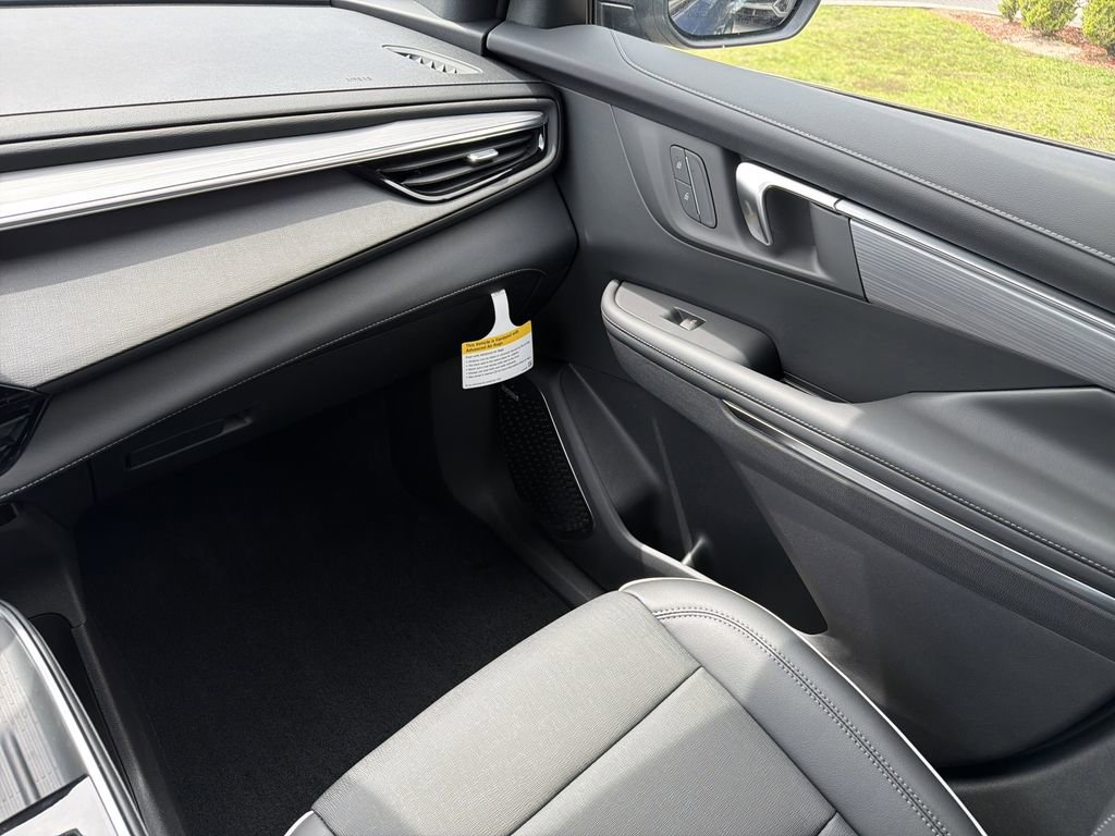 2026 Buick Enclave Preferred - Photo 17
