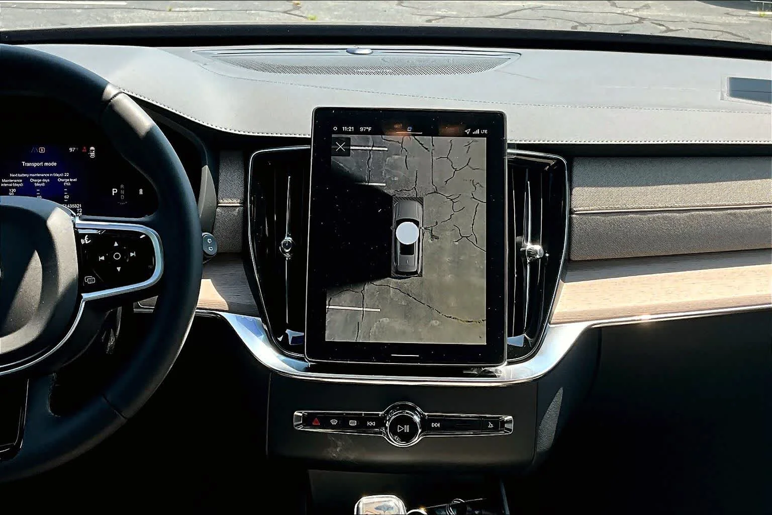 2026 Volvo XC90 Plus - Photo 8