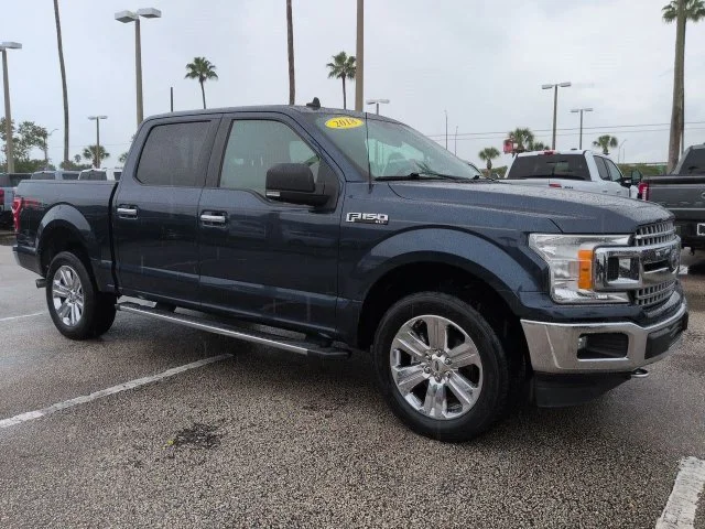 Used 2019 Blue Ford XLT image 2