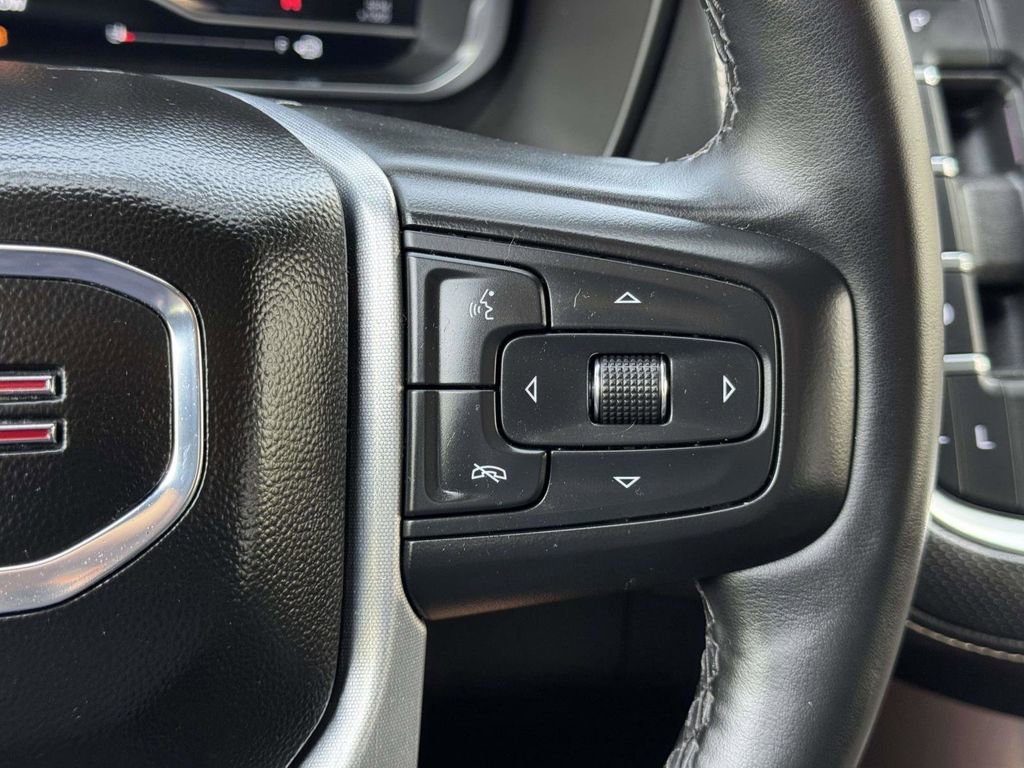 Used 2023 Onyx Black GMC SLT image 12