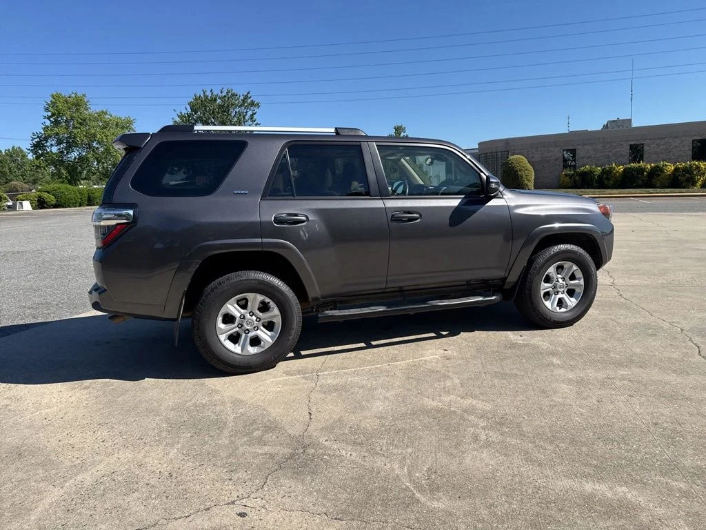 Used 2022 Gray Toyota SR5 Premium image 8