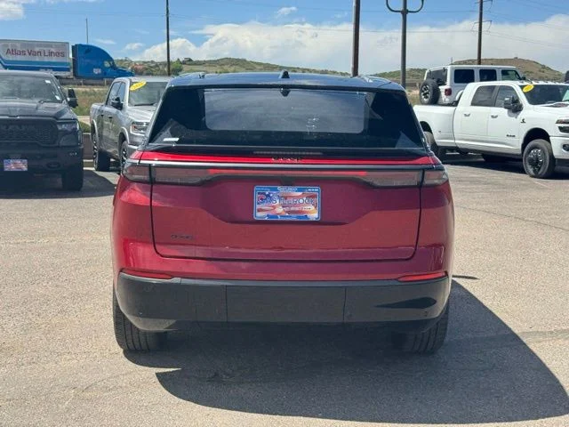 Used 2025 Red Jeep Limited image 4