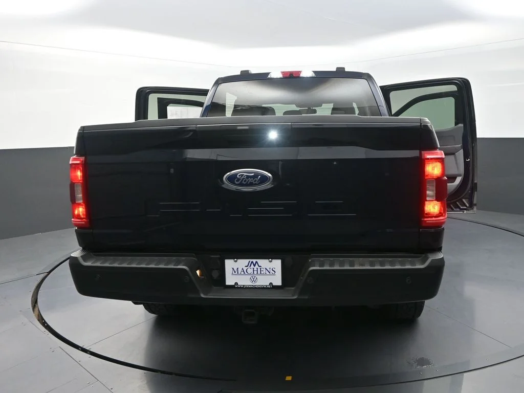 Used 2021 Blue Ford XL image 34