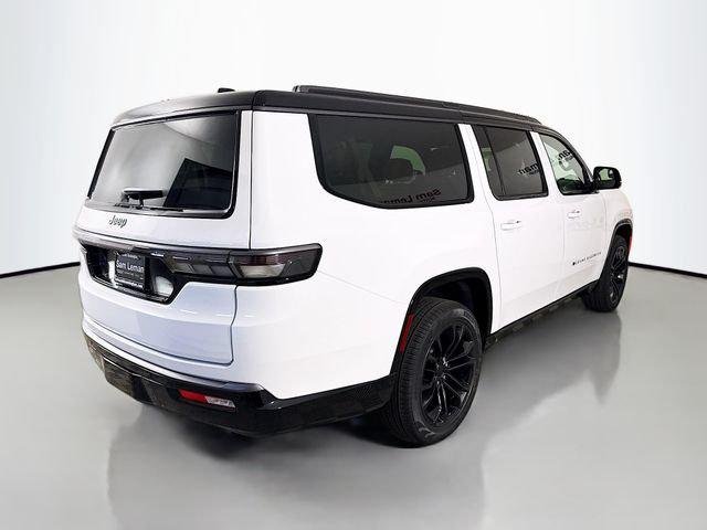 New 2026 Bright White Clear-Coat Exterior Paint Jeep Grand Wagoneer image 7