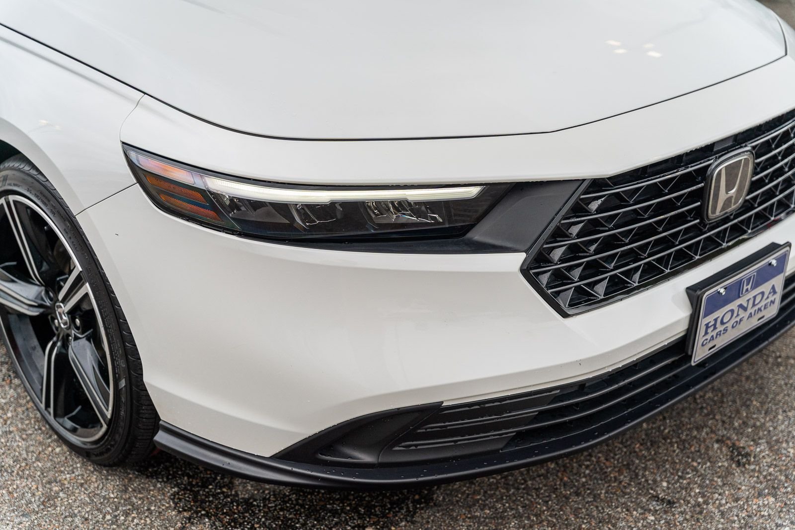 Used 2023 White Honda Sport image 9