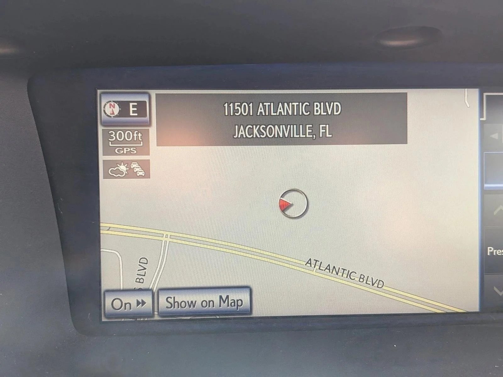 Used 2014 Nebula Gray Pearl Lexus  image 12