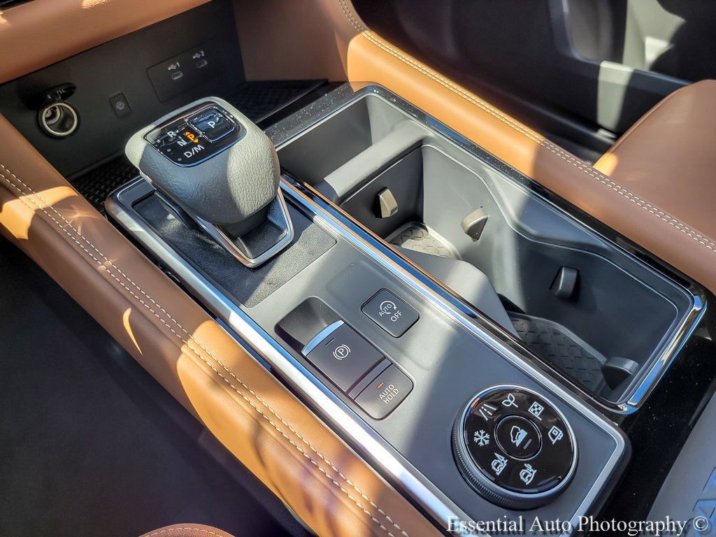 New 2026 Everest White Pearl Tricoat Nissan Platinum image 18