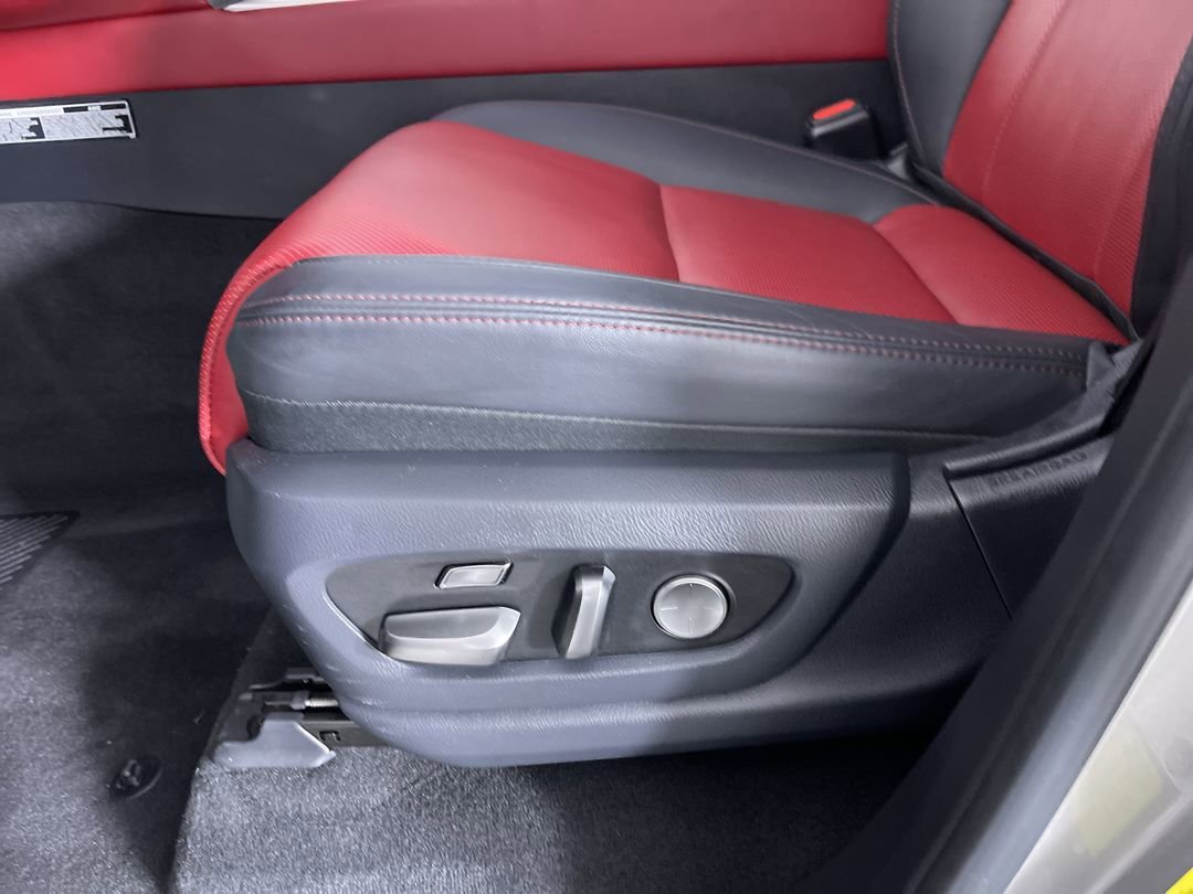 Used 2024 Atomic Silver Lexus 600 F SPORT image 13