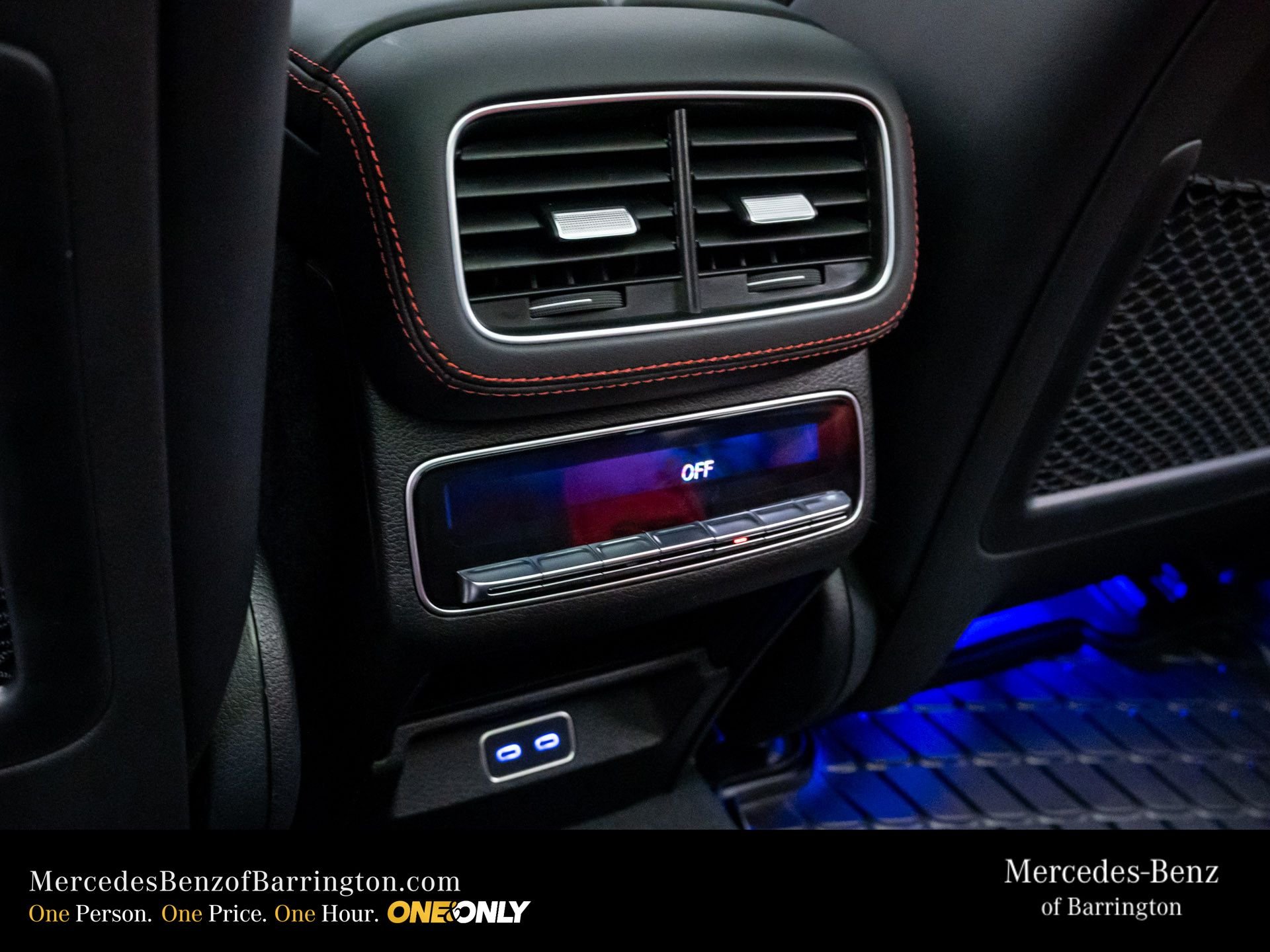 New 2026 MANUFAKTUR Moonlight White Metallic Mercedes-Benz GLE 53 AMG® image 23