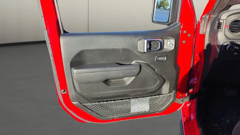 Used 2026 Red Jeep Rubicon image 16