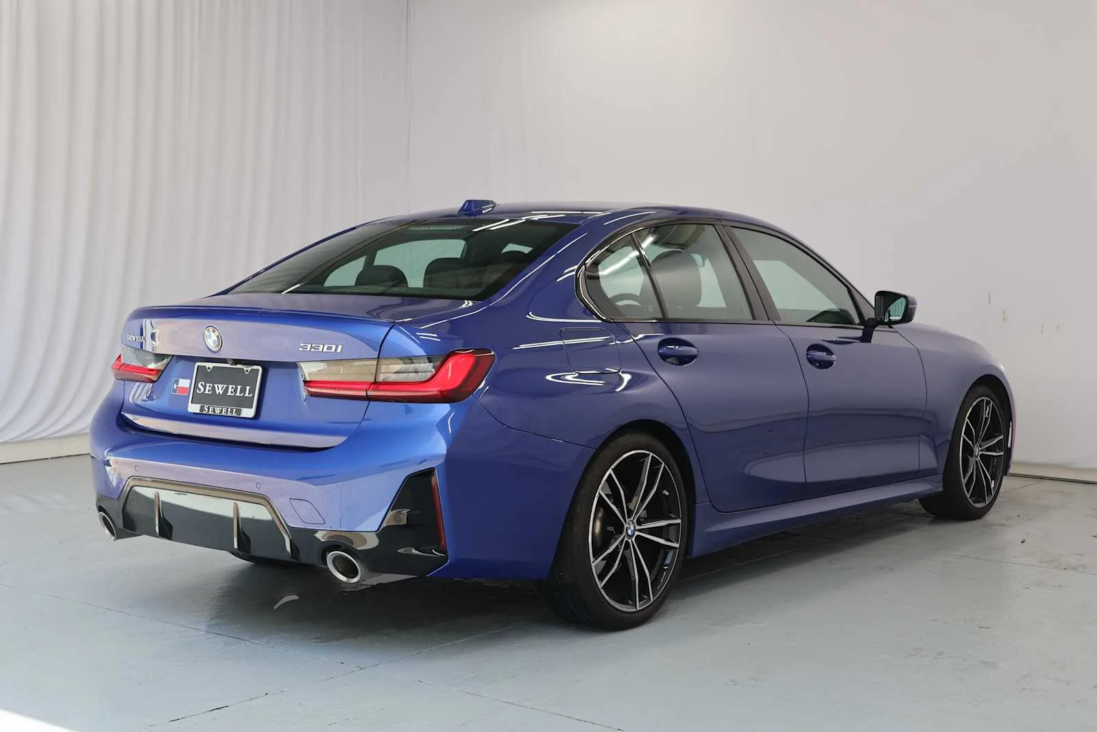Used 2024 Portimao Blue Metallic BMW 330i image 10
