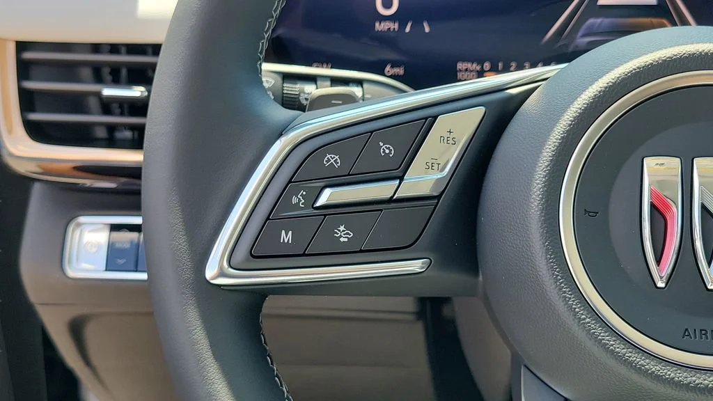 New 2026 Iridescent White Tricoat Buick Avenir image 24