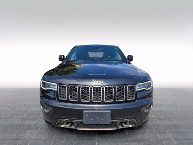 Used 2016 Black Jeep Limited image 2