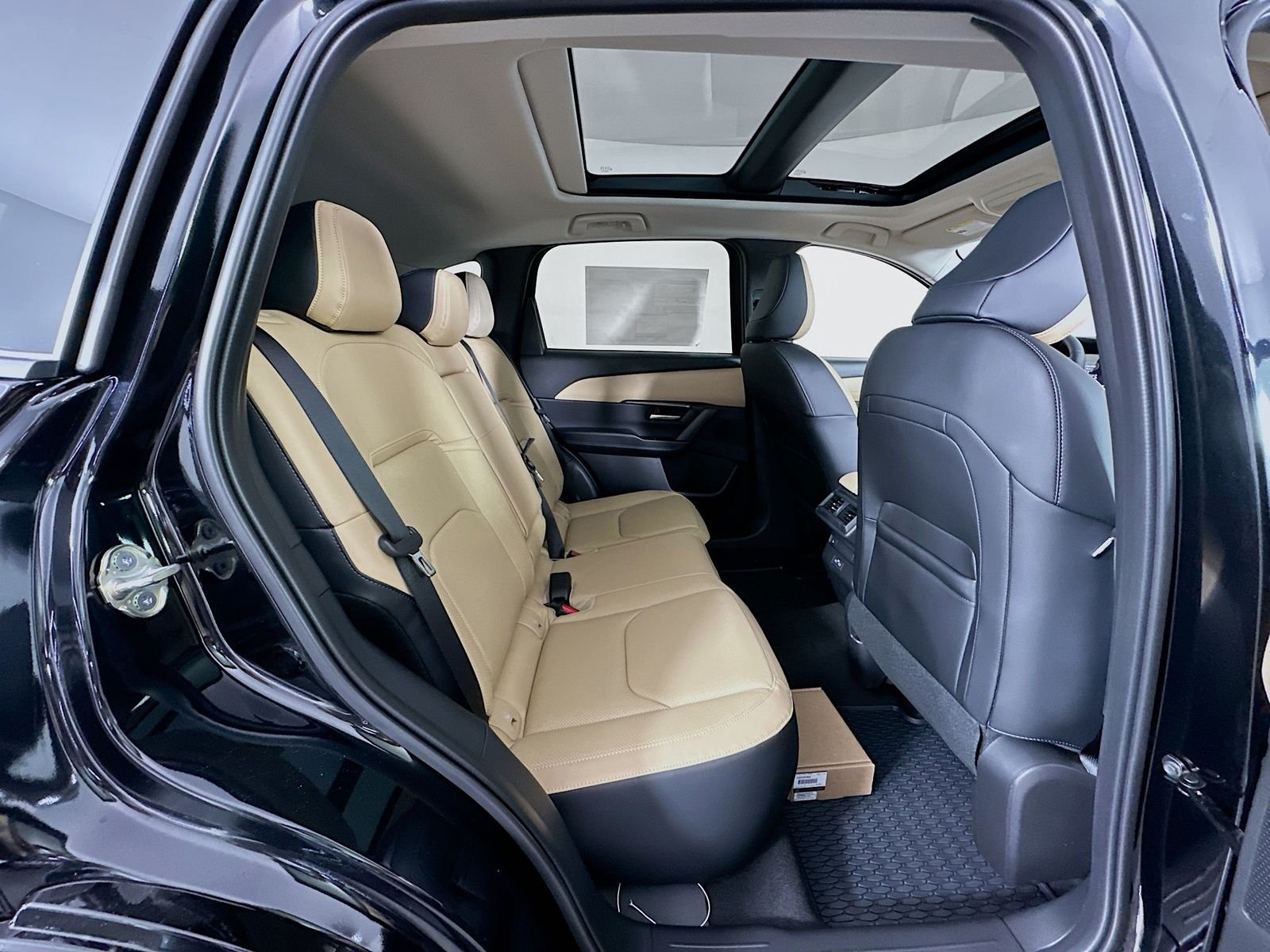 New 2026 Jet Black Mica Mazda 2.5 S Premium AWD image 29