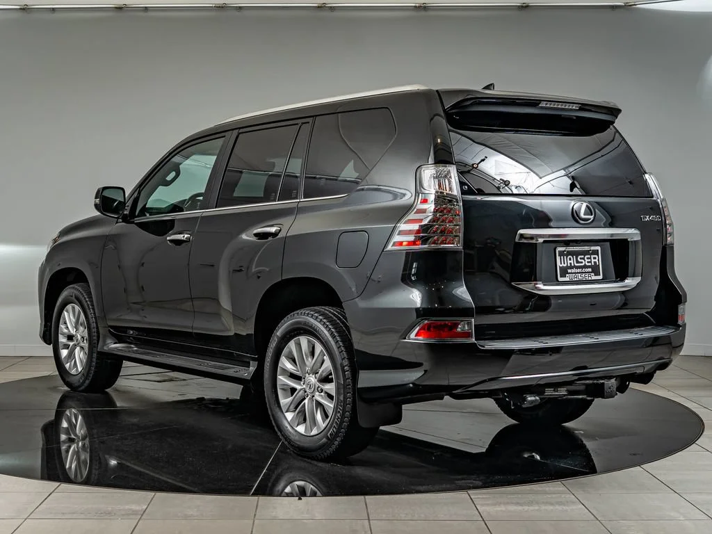 Certified Used 2023 Caviar Lexus 460 image 7