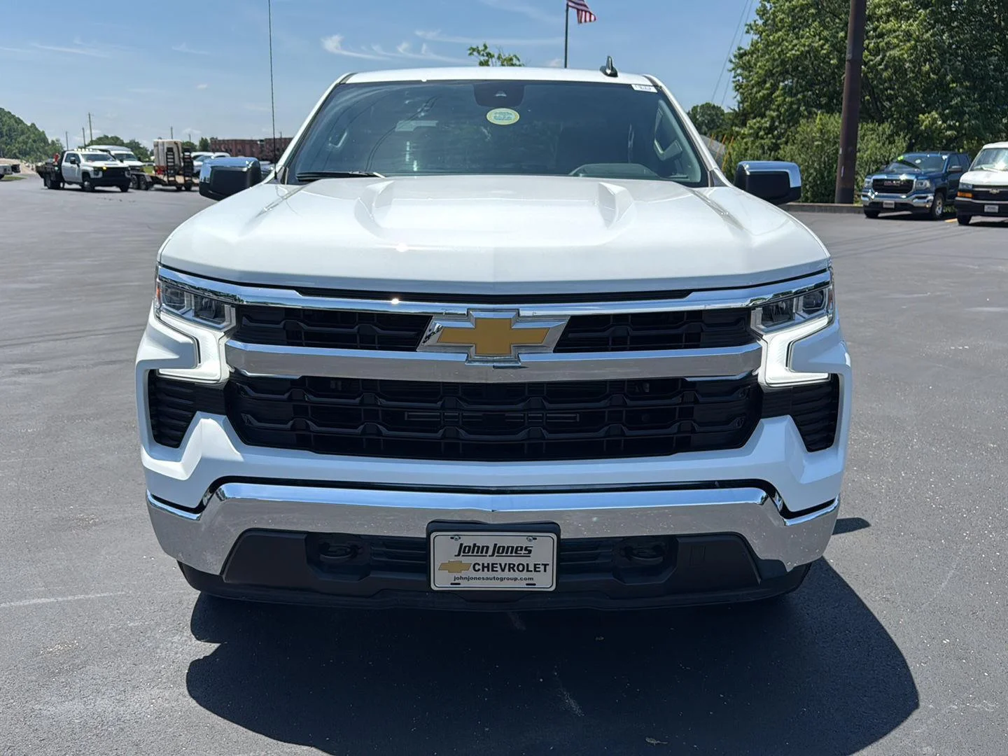 Used 2023 Summit White Chevrolet LT image 15