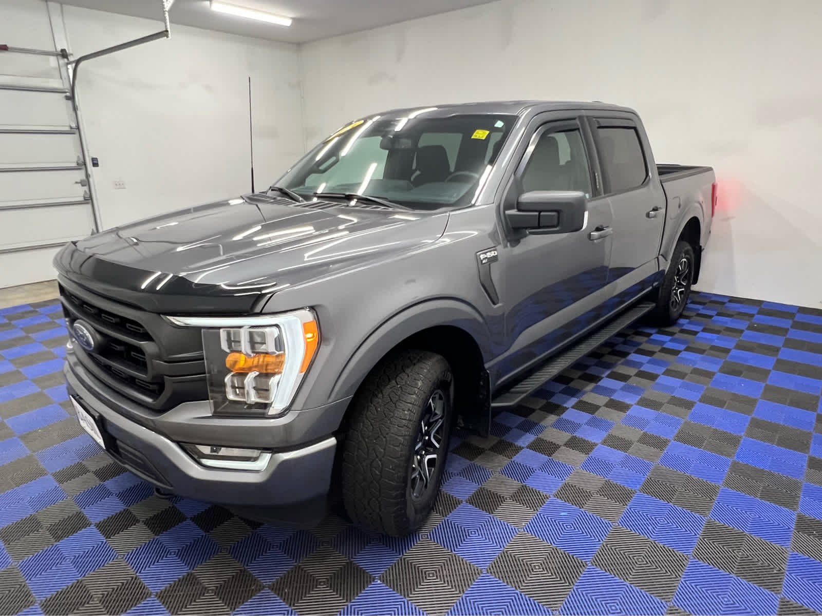 Used 2023 Carbonized Gray Ford XLT image 12
