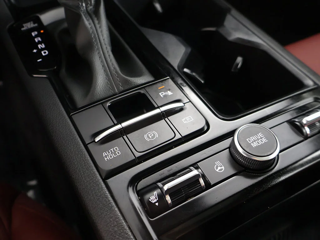 Used 2025 Gray Kia GT-Line image 51