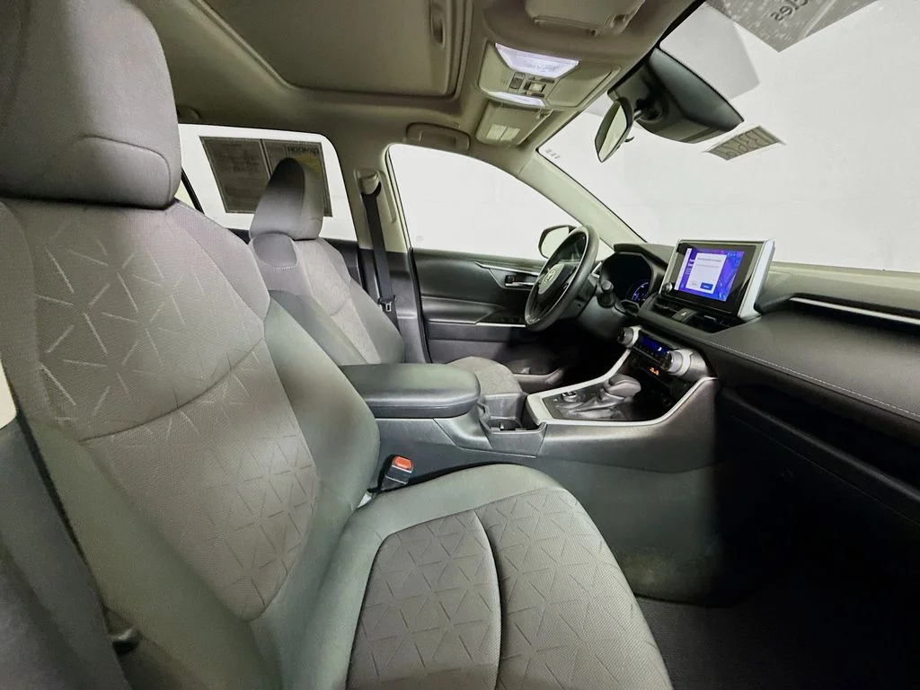 Used 2023 Midnight Black Metallic Toyota Hybrid XLE image 29