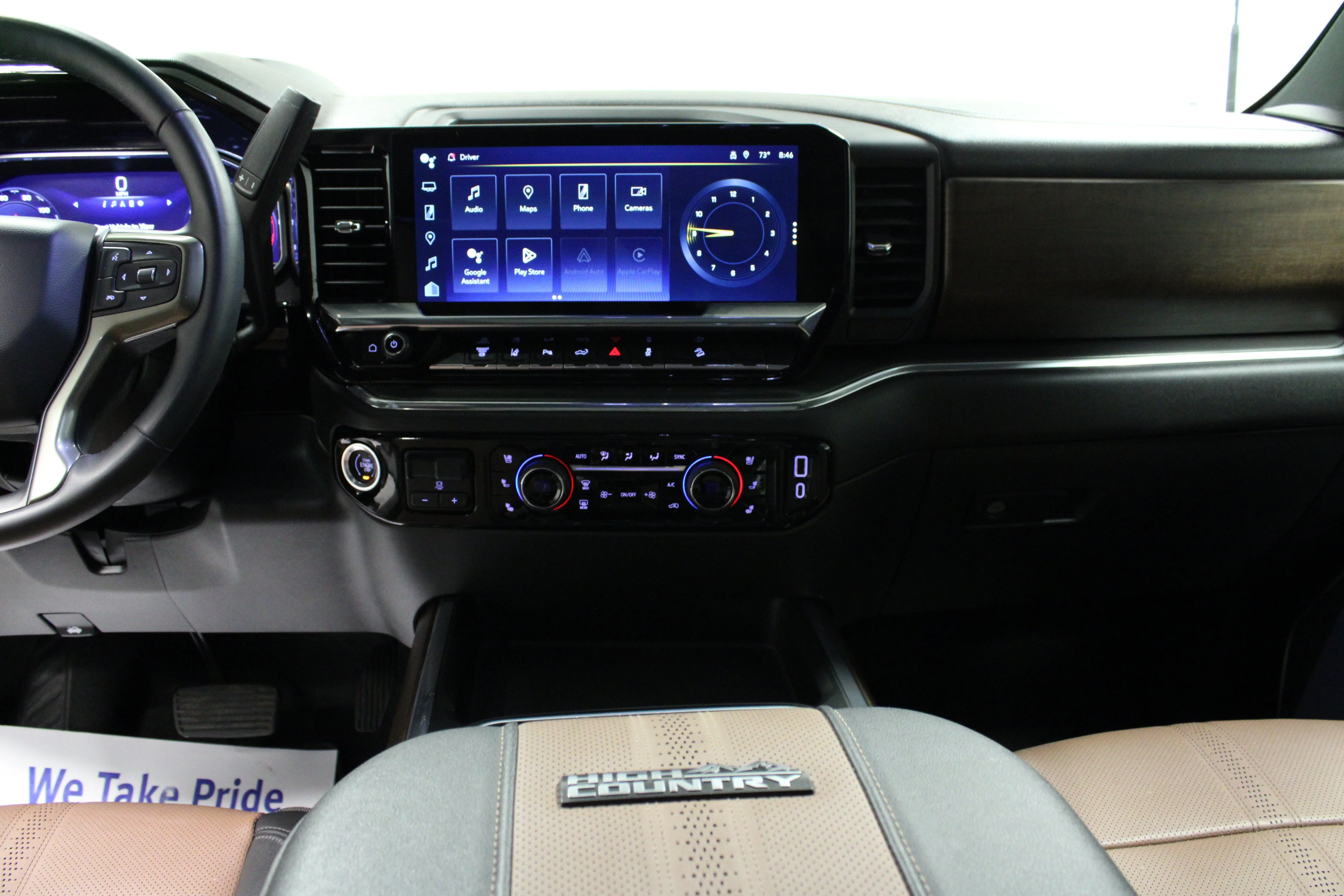 Used 2024 Black Chevrolet High Country image 18