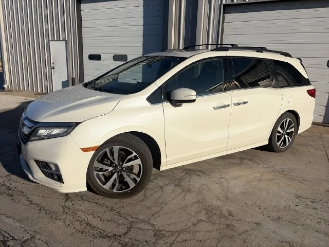 Used 2018 White Honda Elite image 2