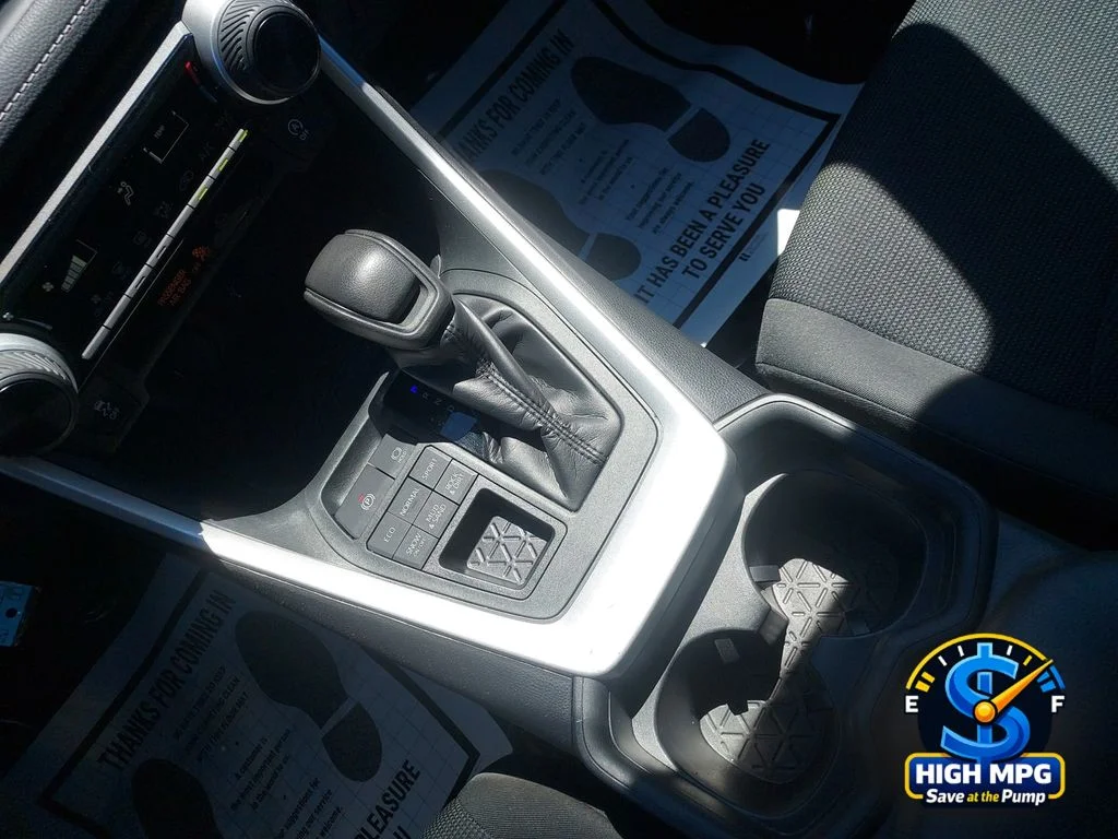 Used 2020 Gray Toyota LE image 16