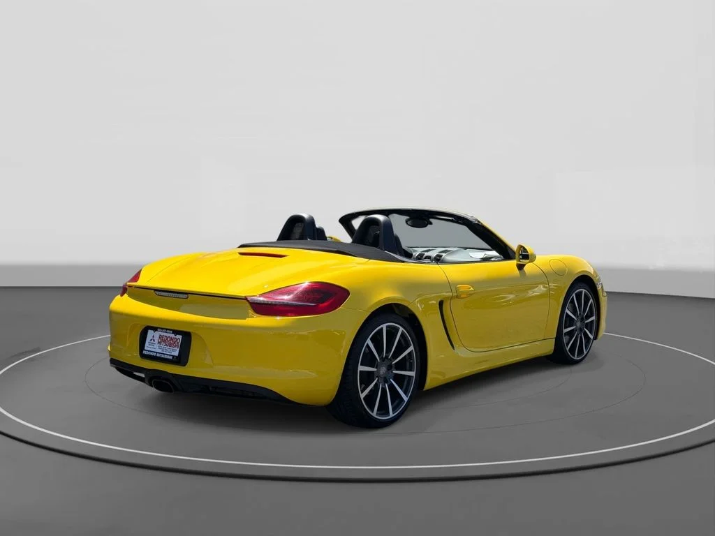 Used 2013 Racing Yellow Porsche Base image 5