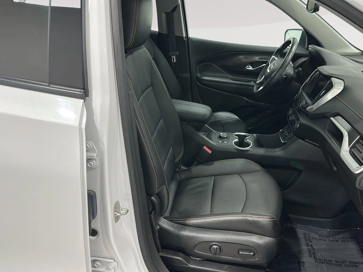 Used 2021 SUMMIT WHITE GMC SLT image 24