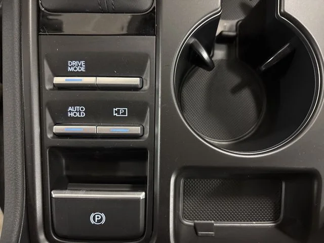 Used 2026 Black Hyundai SE image 18