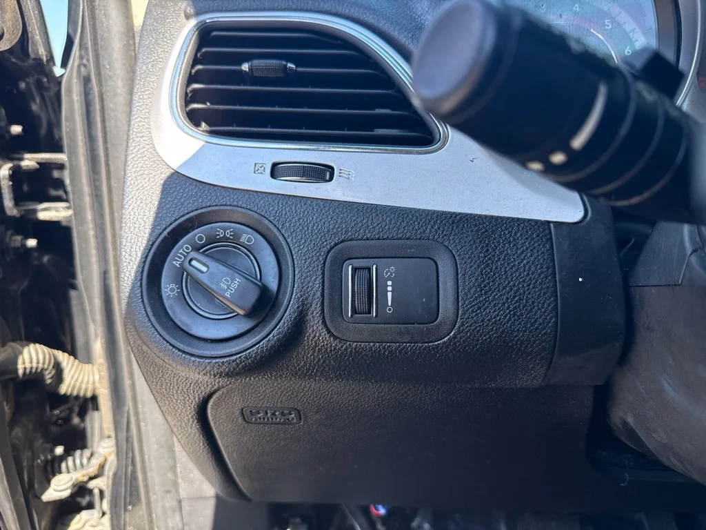Used 2019 Black Dodge SE image 13