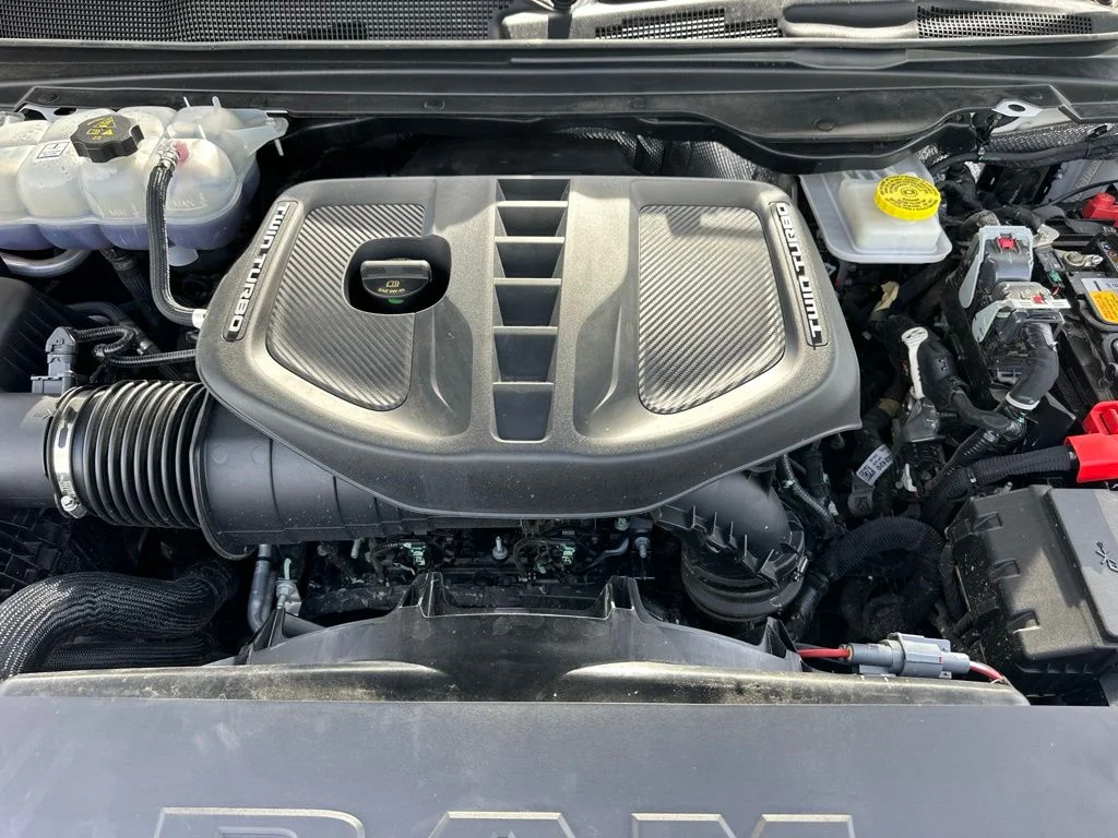 Used 2025 White Ram Limited image 8
