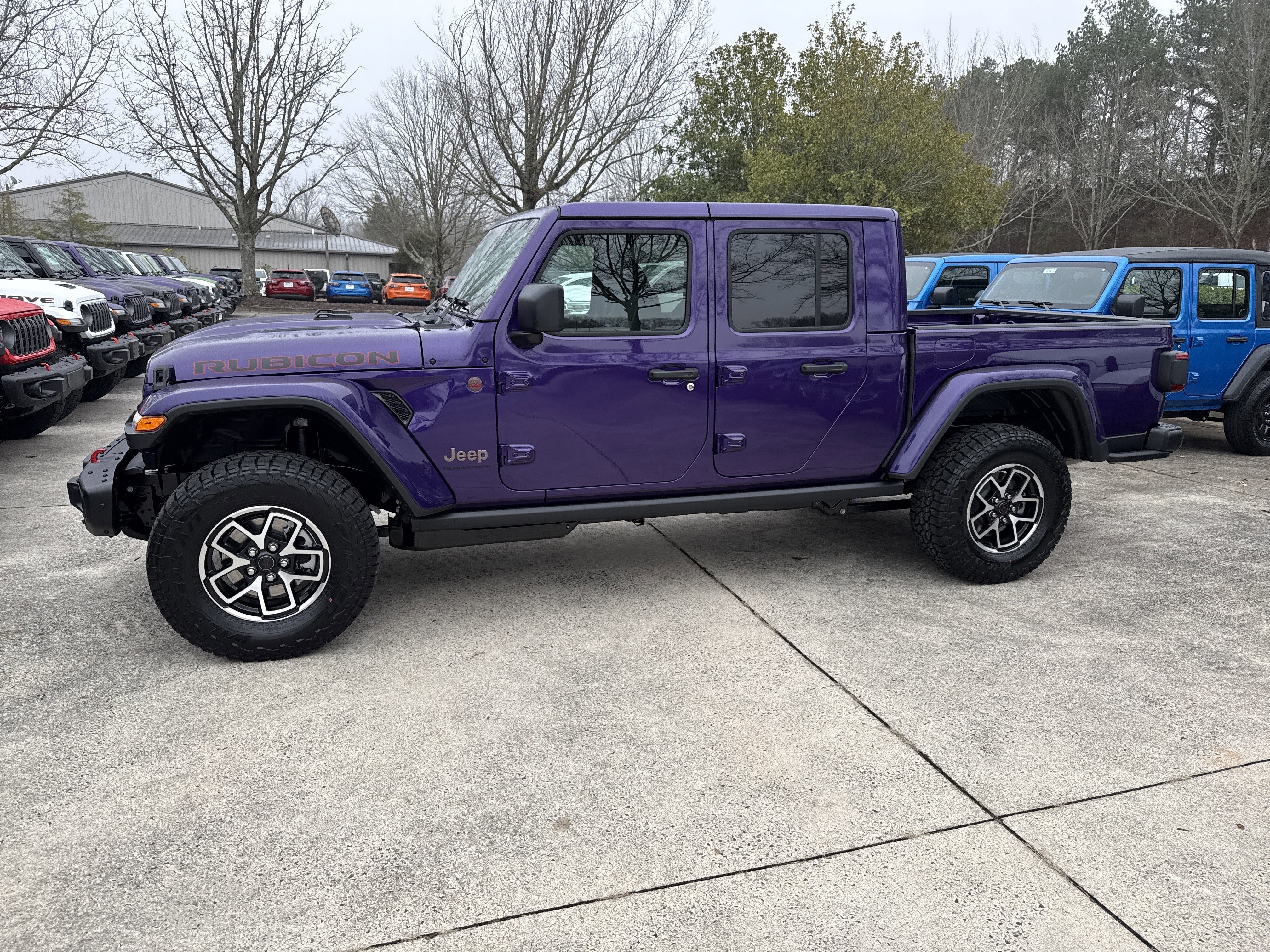 New 2026 Reign Jeep Rubicon X image 4