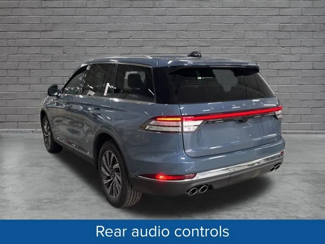 New 2026 Whisper Blue Metallic Clearcoat Lincoln Premiere® image 7