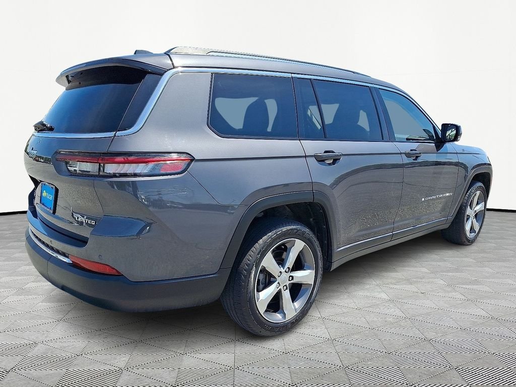 Used 2021 Gray Jeep Limited image 7