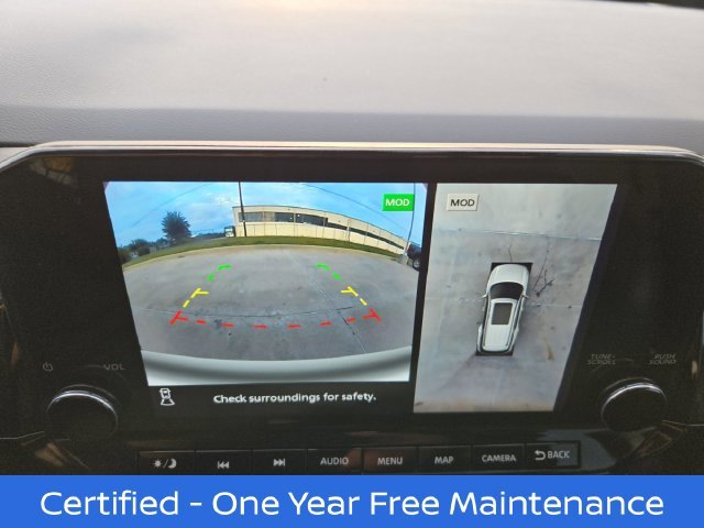 Certified Used 2025 Silver Nissan Platinum image 9