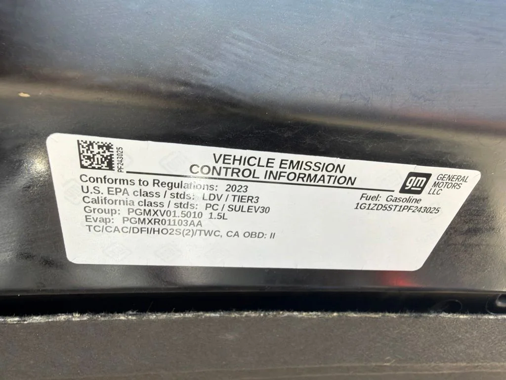 Used 2023 Black Chevrolet LT image 27