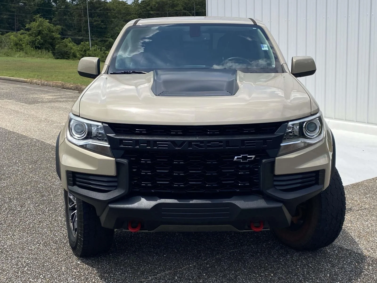 Used 2022 Beige Chevrolet ZR2 image 2