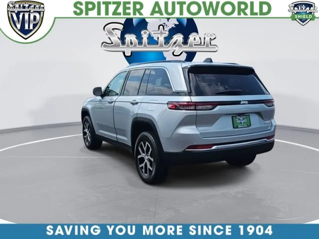 Used 2024 Silver Jeep Limited image 6