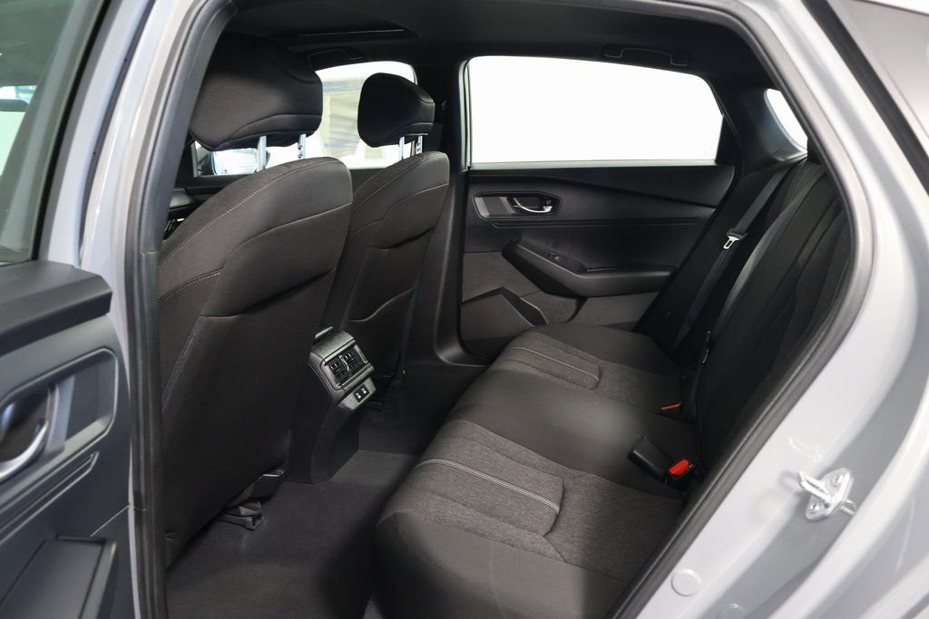 Used 2025 Urban Gray Pearl Honda Sport image 11