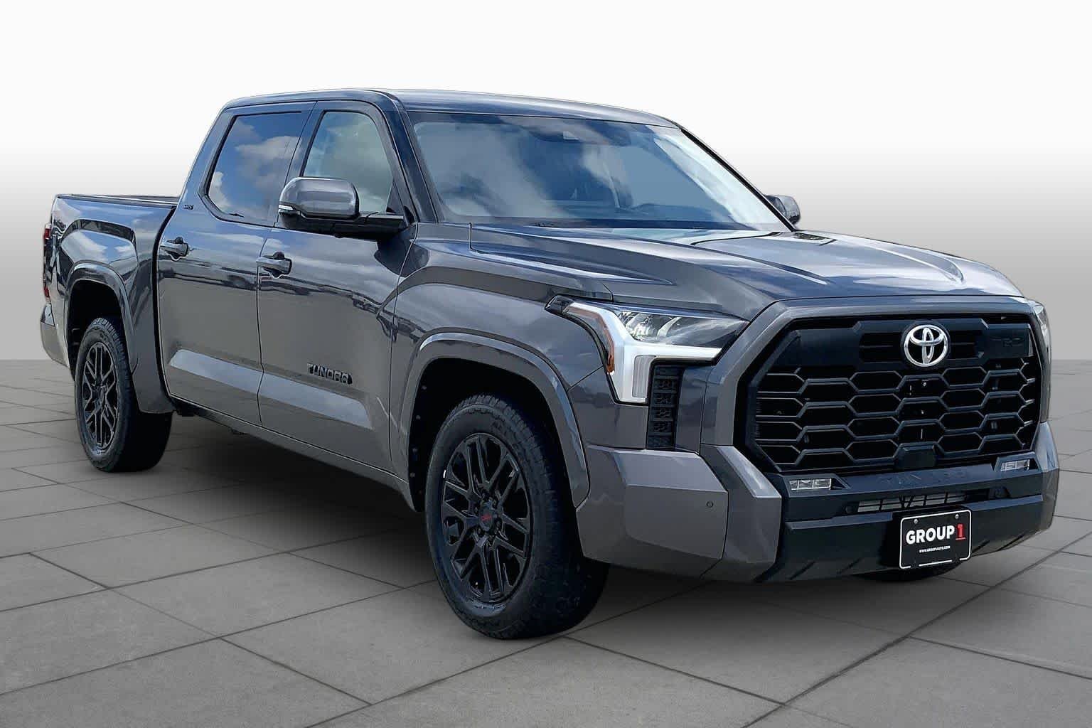 Used 2022 Magnetic Gray Metallic Toyota SR5 image 3