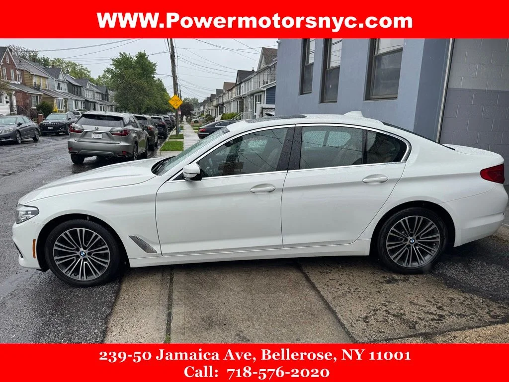 Used 2019 White BMW 540i xDrive image 3
